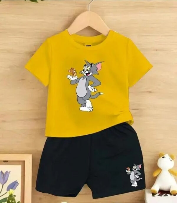 Tom & Jerry Cartoon Print T-Shirt and Shorts Set for Kids – 2 Piece Summer Outfit (Unisex)