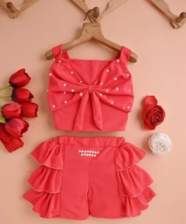 Stylish  Girls’ Pearl Bow Co-Ord Set – Sleeveless Top & Layered Ruffle Shorts for Kids (2–8 Years) - Image 6